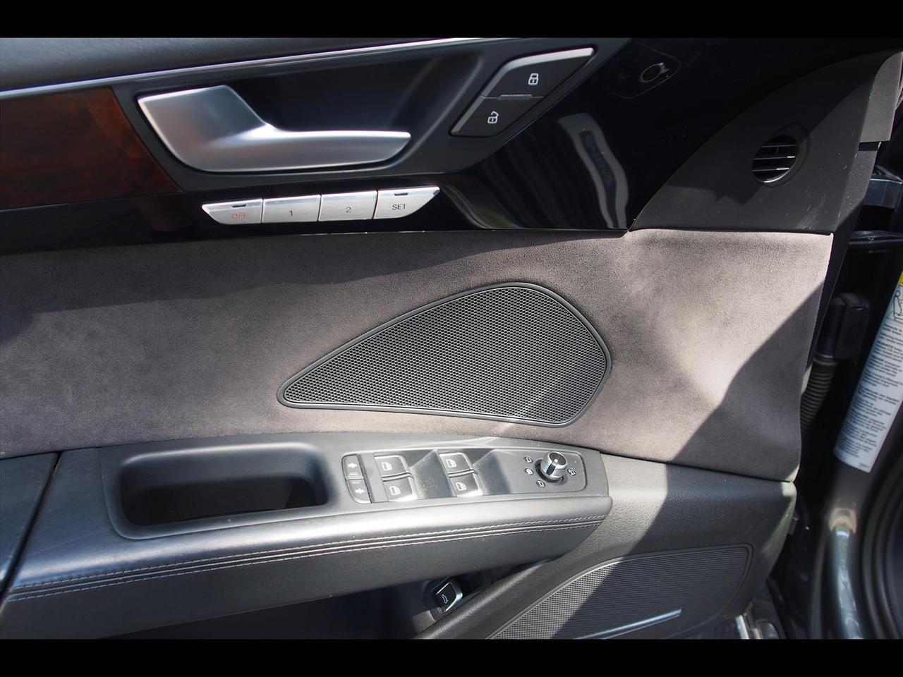 2015 Audi A8 L 4.0T quattro