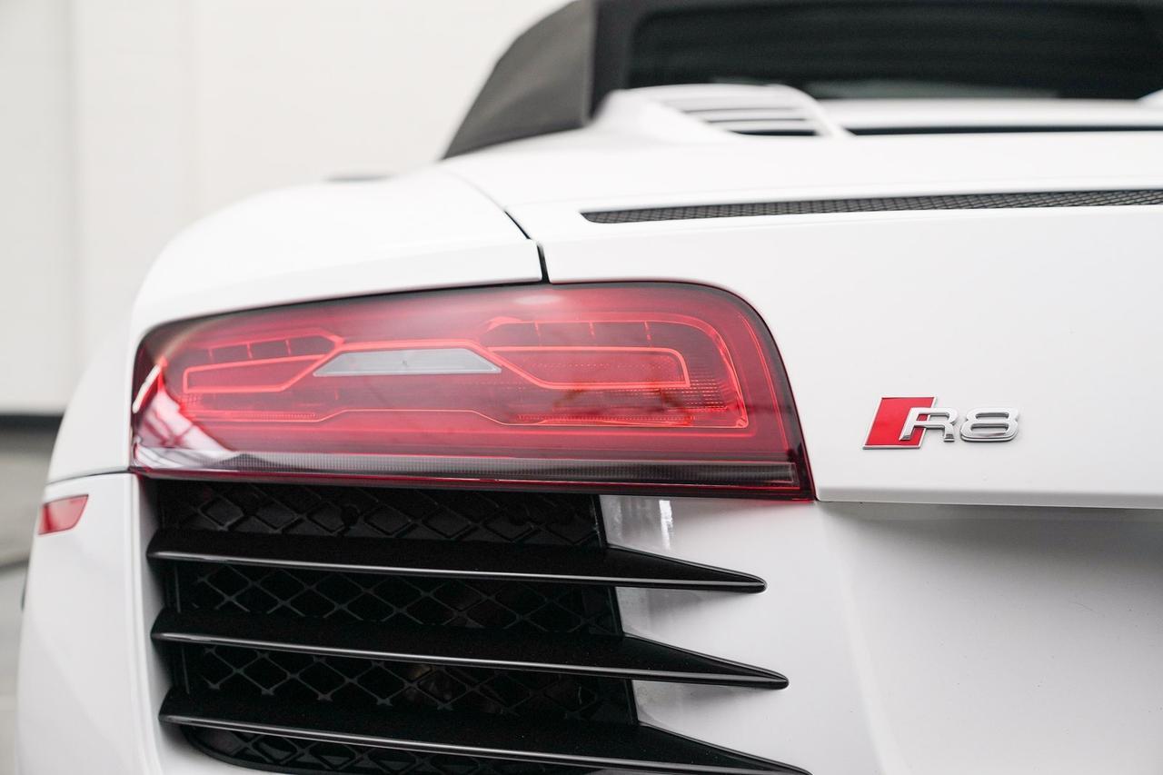 2015 Audi R8 V8 Newport Beach CA