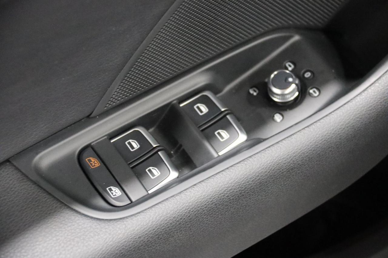 2015 Audi S3 2.0T Prestige Performance Package 4dr Sedan Skokie IL