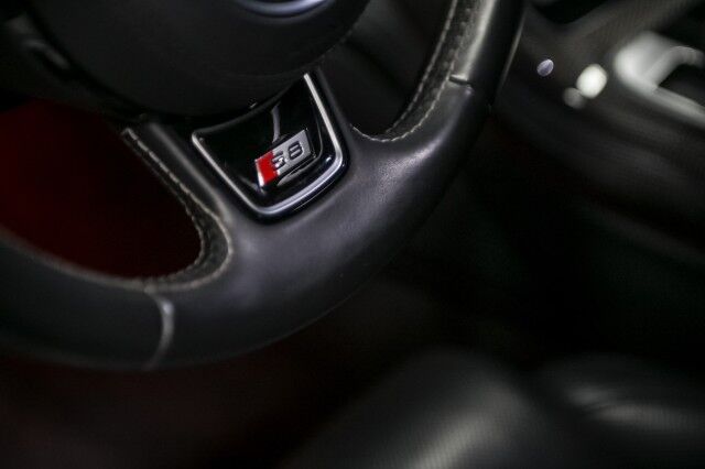 2015 Audi S8 Quattro 4dr Sedan Chicago IL