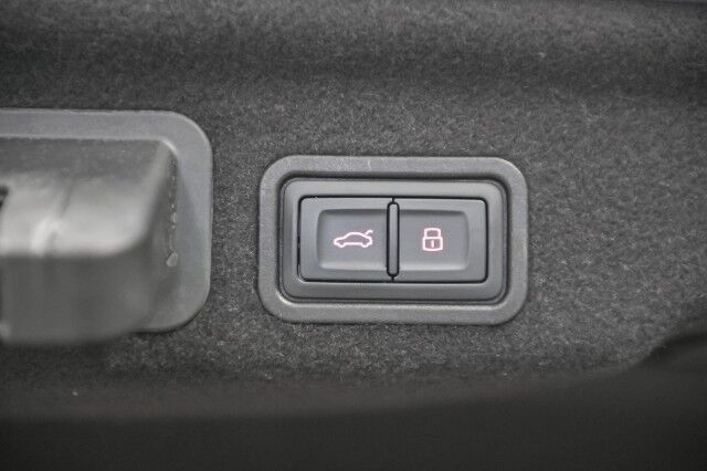 2015 Audi S8 Quattro 4dr Sedan Chicago IL