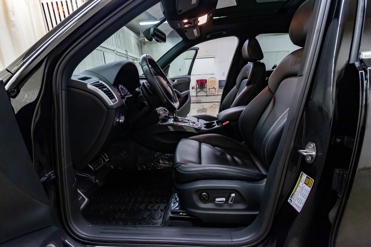 2015 Audi SQ5 Quattro Technik Leather Roof Nav BCam Red Deer AB
