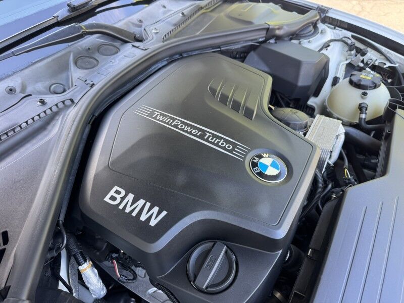 2015 BMW 3 Series 320i