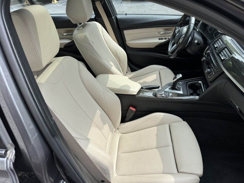 2015 BMW 328i xDrive Willow Grove PA