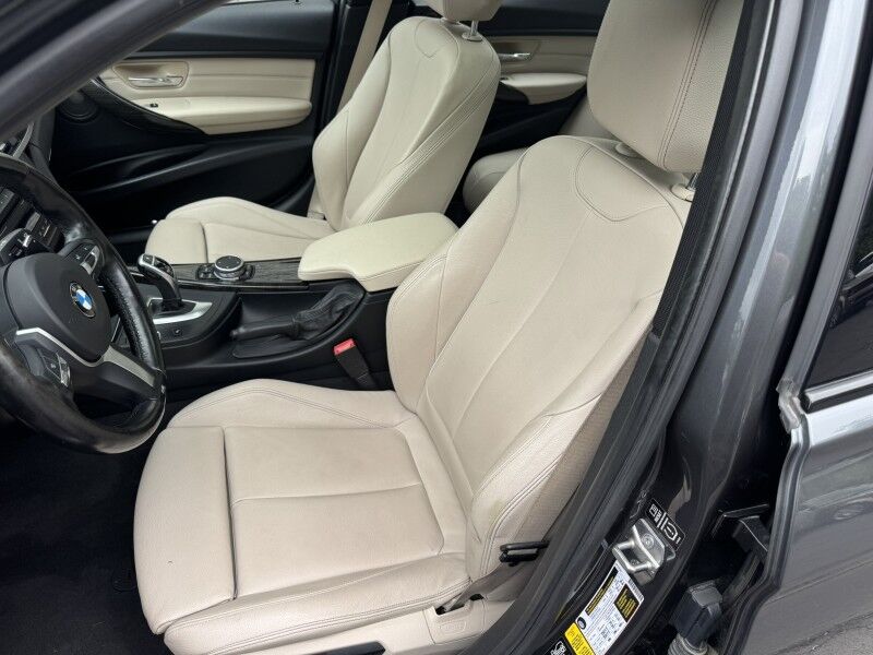 2015 BMW 328i xDrive Willow Grove PA