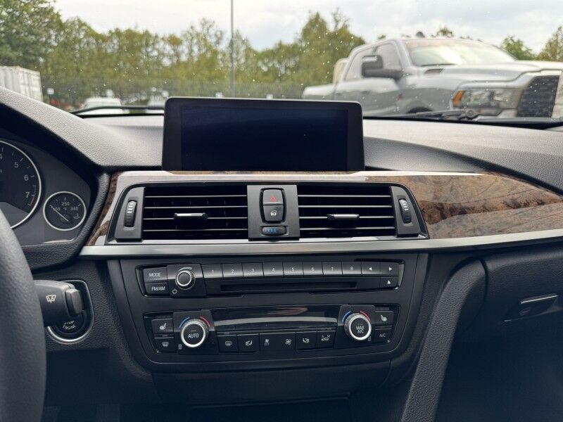 2015 BMW 328i xDrive Willow Grove PA