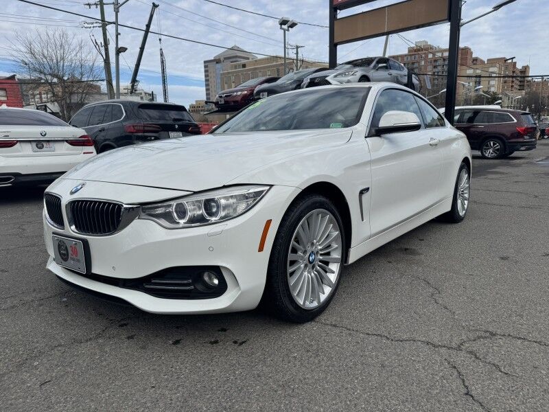 2015 BMW 4 Series 428i xDrive Coupe w/ Luxury Line