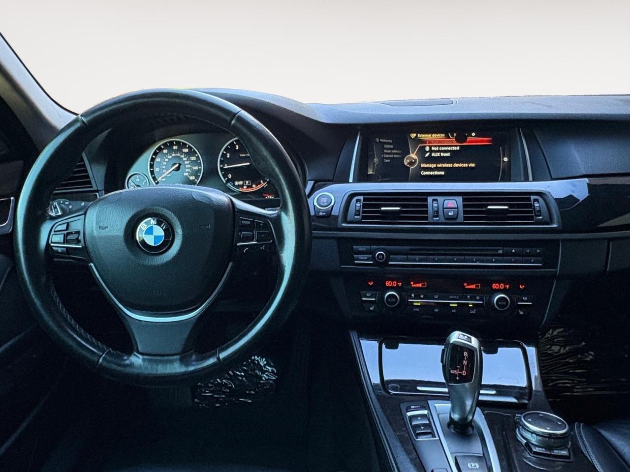 2015 BMW 5 Series 528i, HEADS-UP DISPLAY, PADDLE SHIFTERS, SUNROOF, HEATED SEATS, TINTED WINDOWS, BACKUP CAMERA WITH PARKING SENSORS, NAVIGATION, POWER SEATS, BLUETOOTH/AUX PORT, LOW MILES, CLEAN CARFAX, RIDE IN STYLE ON THE ROAD! Virginia Beach VA
