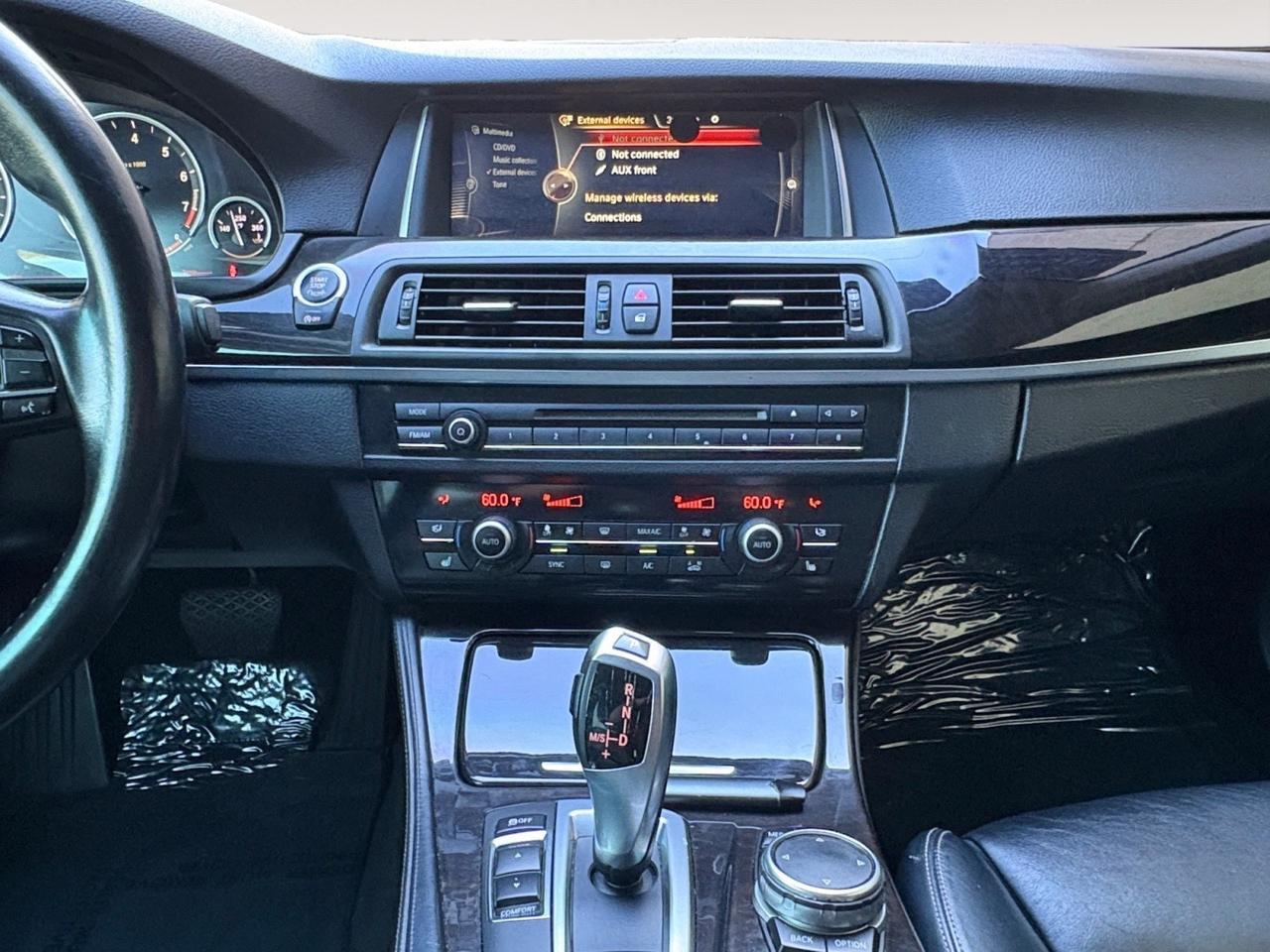 2015 BMW 5 Series 528i, HEADS-UP DISPLAY, PADDLE SHIFTERS, SUNROOF, HEATED SEATS, TINTED WINDOWS, BACKUP CAMERA WITH PARKING SENSORS, NAVIGATION, POWER SEATS, BLUETOOTH/AUX PORT, LOW MILES, CLEAN CARFAX, RIDE IN STYLE ON THE ROAD! Virginia Beach VA