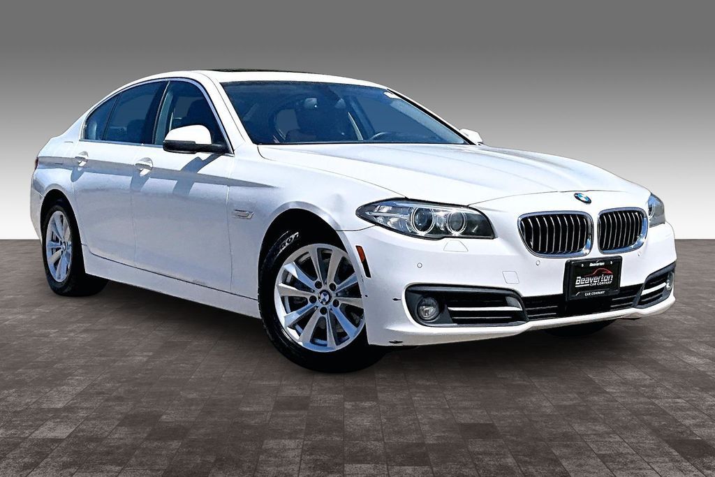 2015 BMW 5 Series 528i