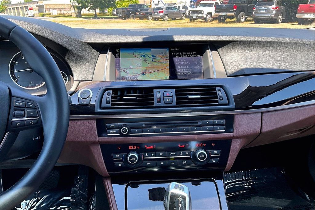 2015 BMW 5 Series 528i OR