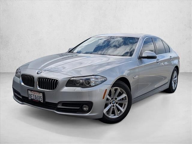 2015 BMW 5 Series 528i