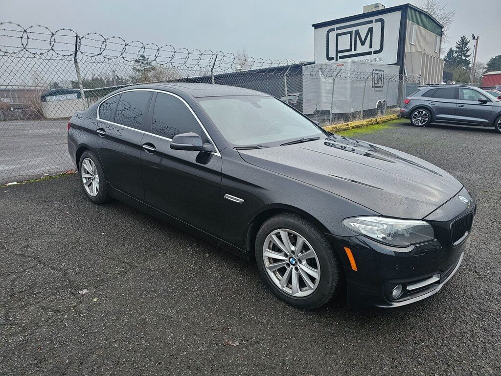2015 BMW 5 Series 528i