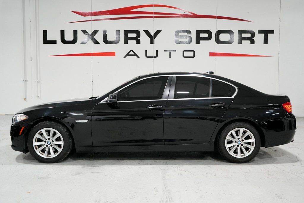 2015 BMW 5 Series 528i