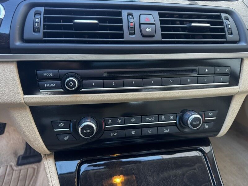 2015 BMW 5 Series 528i xDrive Willow Grove PA