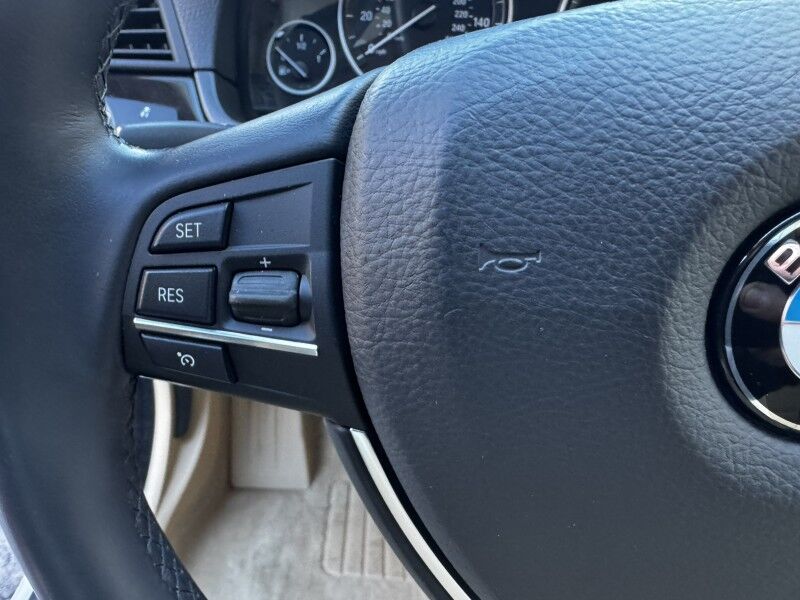 2015 BMW 5 Series 528i xDrive Willow Grove PA