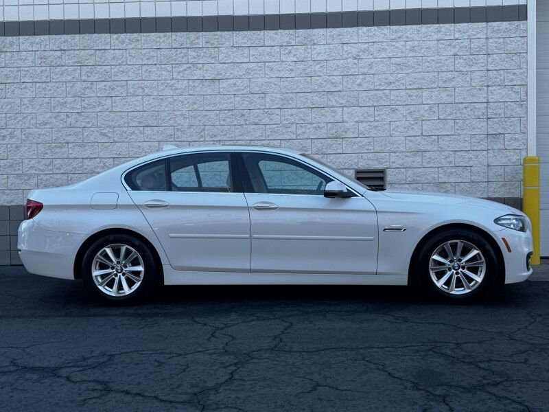 2015 BMW 5 Series 528i xDrive Willow Grove PA