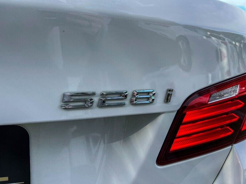 2015 BMW 5 Series 528i xDrive Wilmington NC