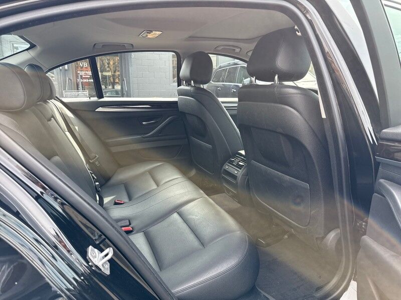 2015 BMW 5 Series 535i xDrive Sedan AWD w/ Driver Assistance Package Arlington VA