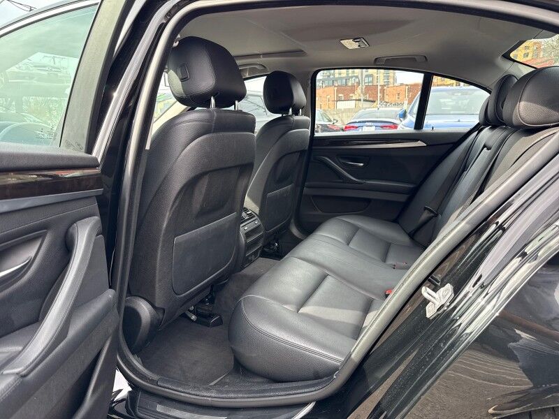 2015 BMW 5 Series 535i xDrive Sedan AWD w/ Driver Assistance Package Arlington VA