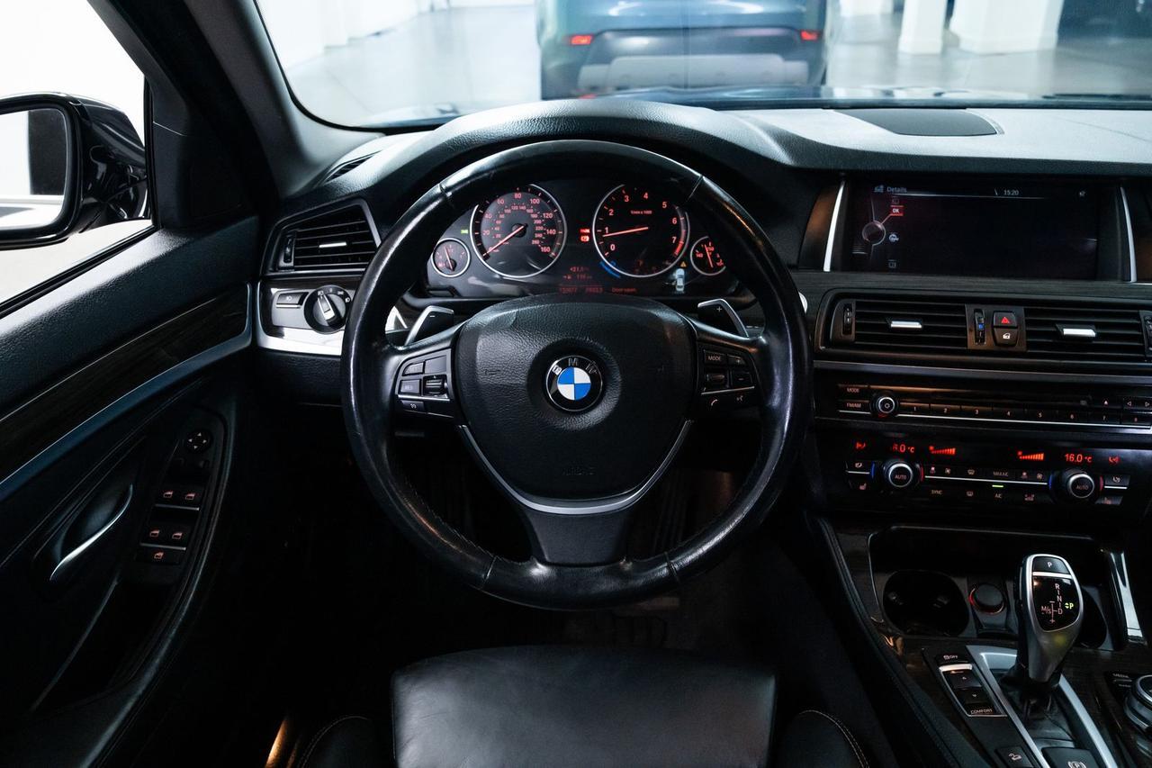 2015 BMW 5 Series 550i xDrive Dynamic Handling Package Luxury Line Portland OR