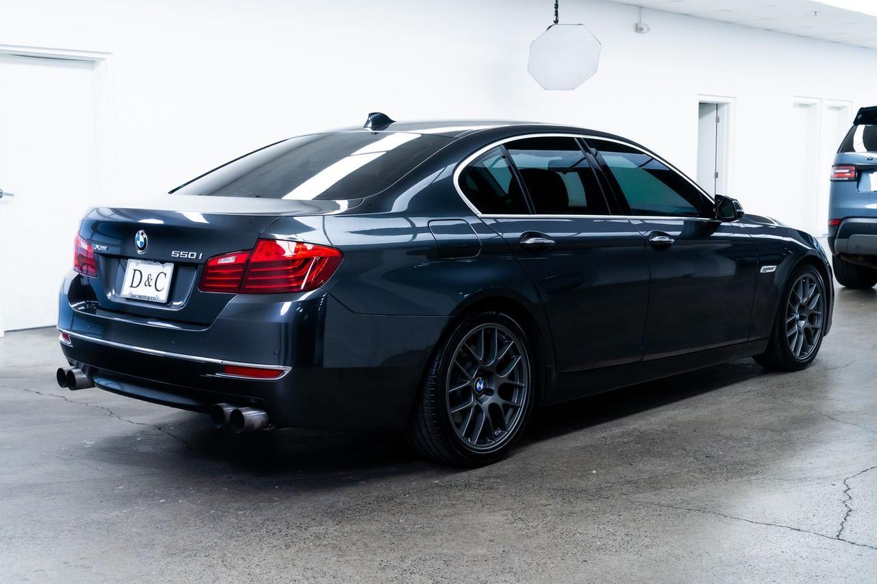 2015 BMW 5 Series 550i xDrive Dynamic Handling Package Luxury Line Portland OR