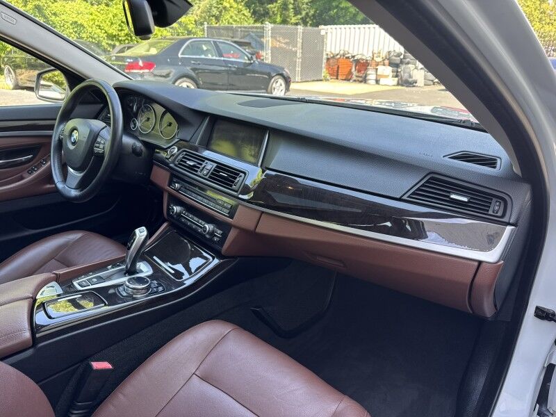 2015 BMW 528i xDrive Willow Grove PA