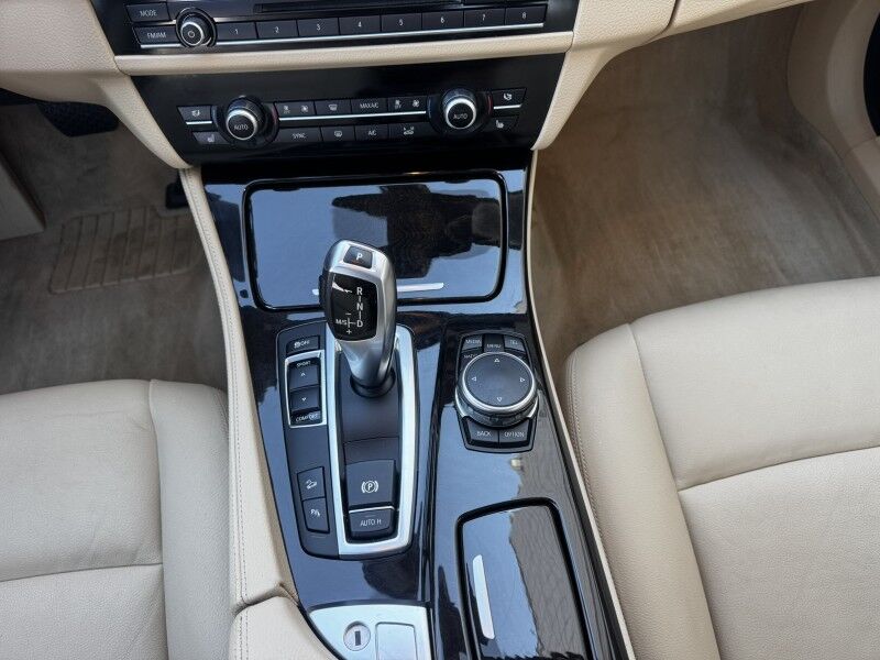 2015 BMW 528i xDrive Willow Grove PA