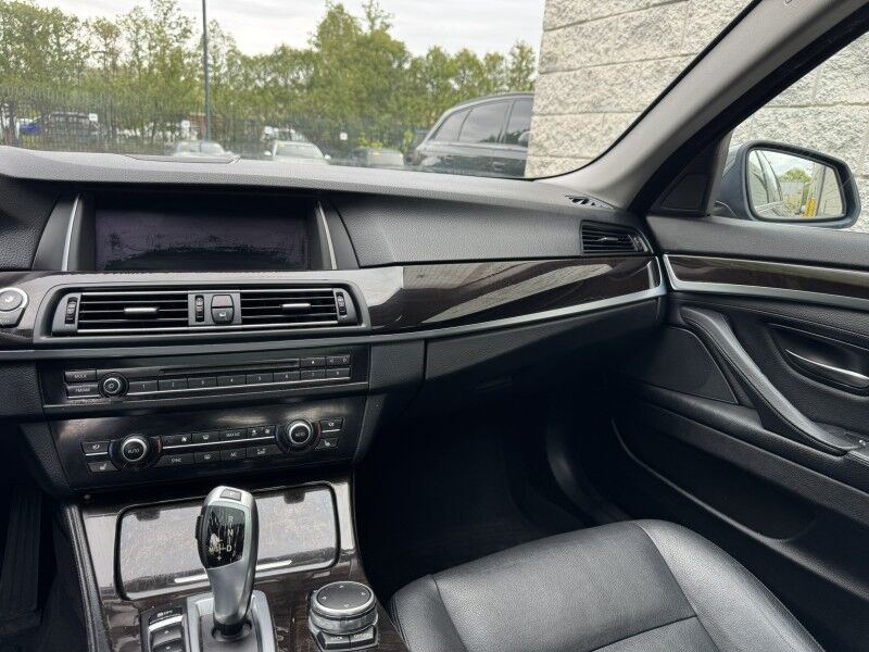 2015 BMW 528i xDrive Willow Grove PA