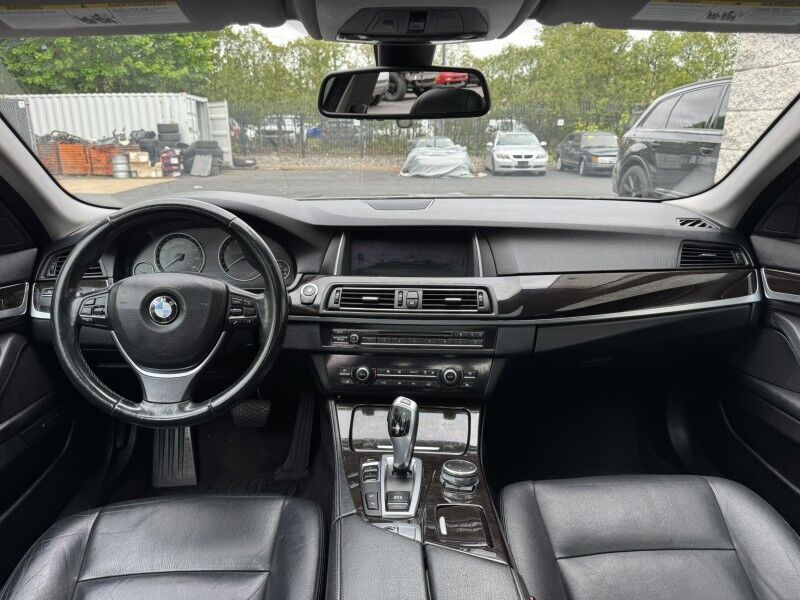 2015 BMW 528i xDrive Willow Grove PA