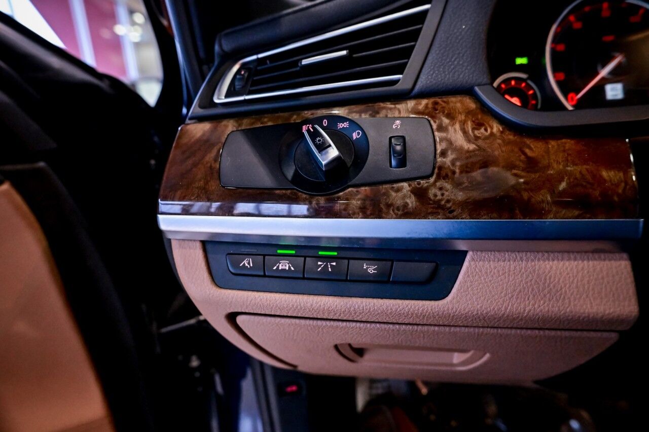2015 BMW 7 Series 740Li xDrive, M-Sport, Executive Pkg, Driver Assist Plus, Power Sunshade, Active Seats Springfield NJ