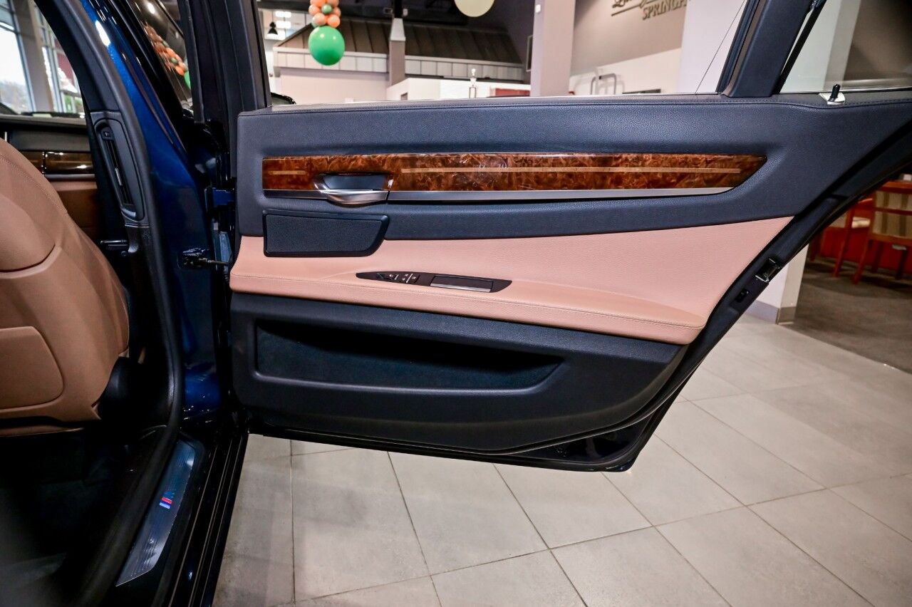 2015 BMW 7 Series 740Li xDrive, M-Sport, Executive Pkg, Driver Assist Plus, Power Sunshade, Active Seats Springfield NJ