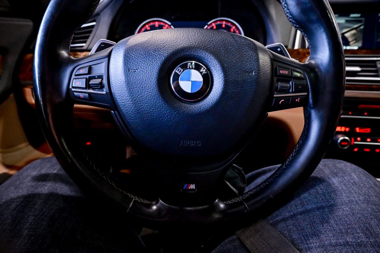 2015 BMW 7 Series 740Li xDrive, M-Sport, Executive Pkg, Driver Assist Plus, Power Sunshade, Active Seats Springfield NJ