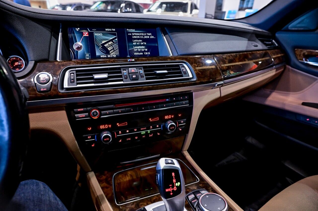 2015 BMW 7 Series 740Li xDrive, M-Sport, Executive Pkg, Driver Assist Plus, Power Sunshade, Active Seats Springfield NJ