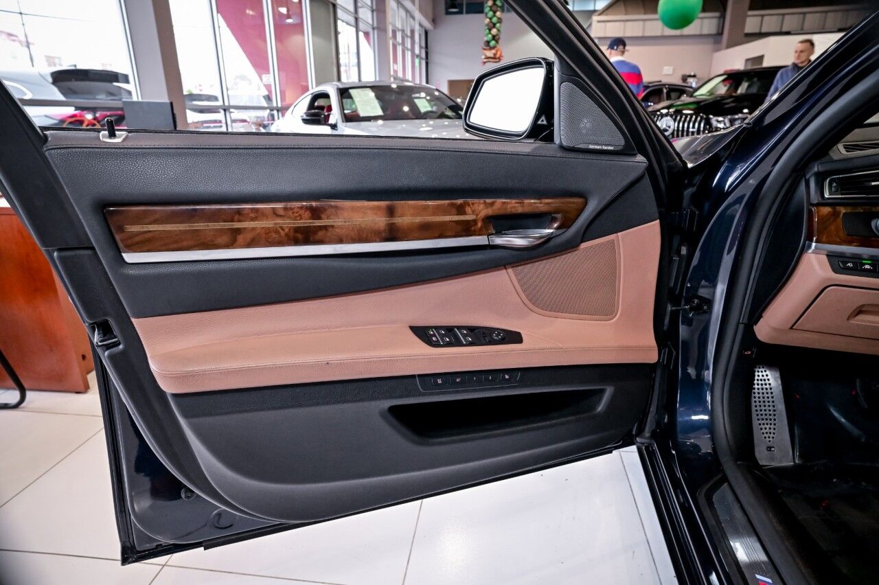 2015 BMW 7 Series 740Li xDrive, M-Sport, Executive Pkg, Driver Assist Plus, Power Sunshade, Active Seats Springfield NJ