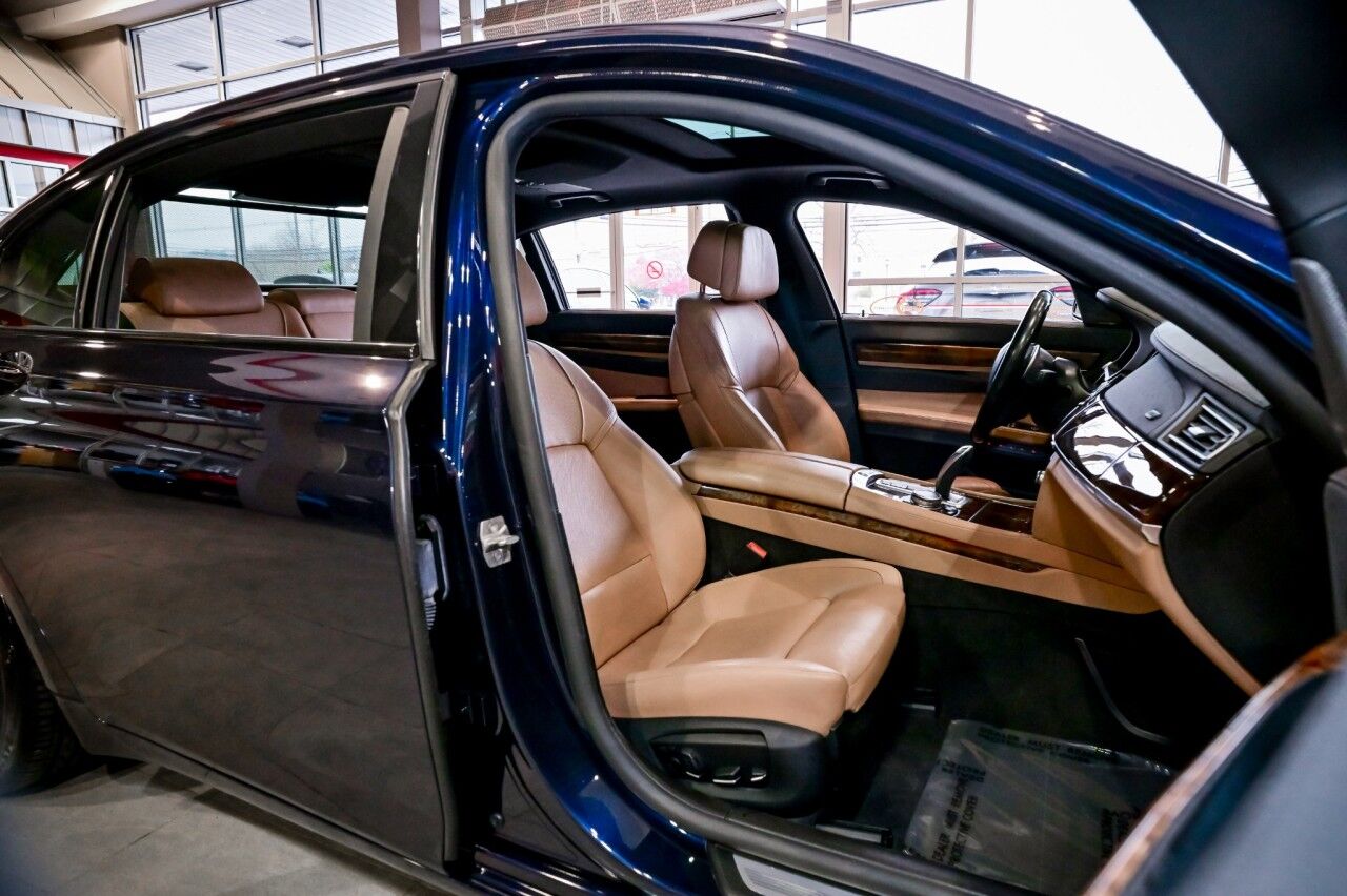 2015 BMW 7 Series 740Li xDrive, M-Sport, Executive Pkg, Driver Assist Plus, Power Sunshade, Active Seats Springfield NJ