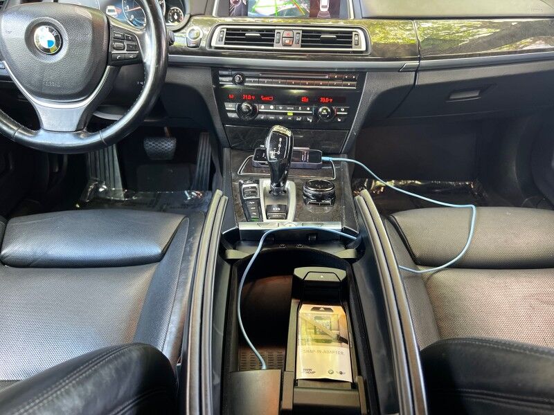 2015 BMW 7 Series 750Li xDrive AWD w/ Rear-Seat Entertainment Professional w/ iDrive Arlington VA
