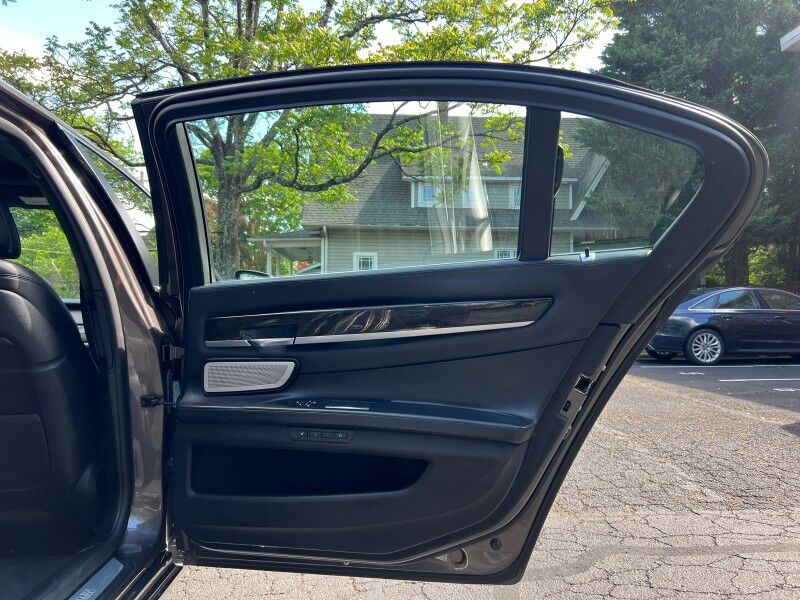 2015 BMW 7 Series 750Li xDrive AWD w/ Rear-Seat Entertainment Professional w/ iDrive Arlington VA
