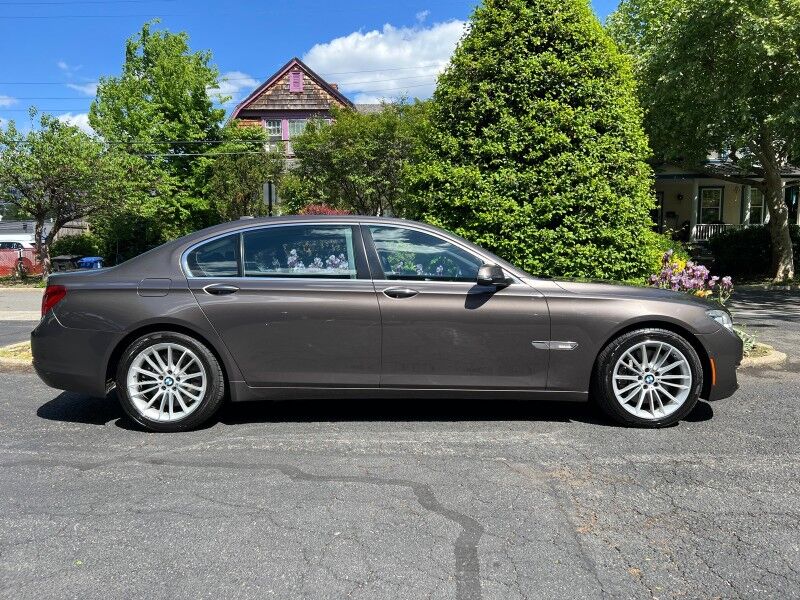 2015 BMW 7 Series 750Li xDrive AWD w/ Rear-Seat Entertainment Professional w/ iDrive Arlington VA