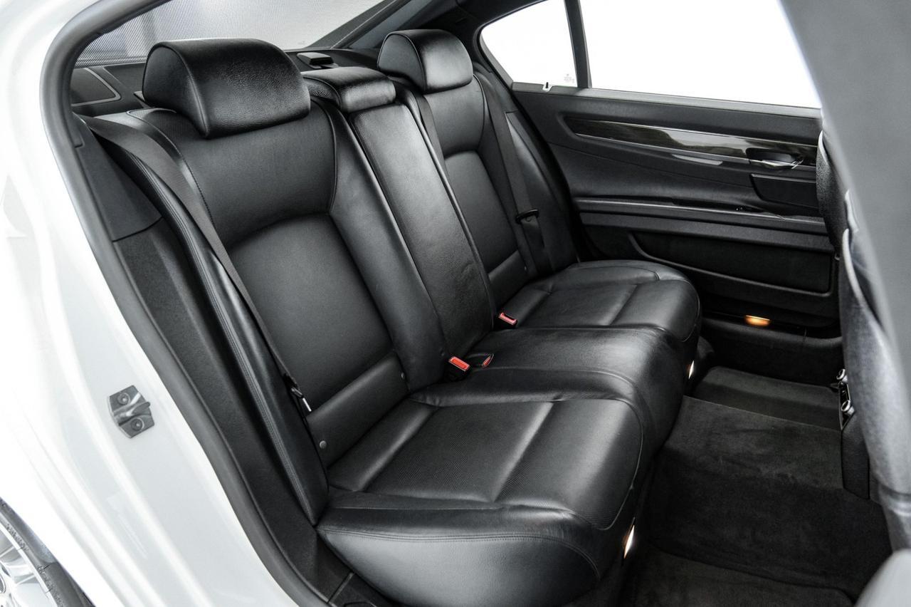 2015 BMW 740Li xDrive AWD M SPORT EXECUTIVE PKG HEADUP DISPLAY HARMAN KARDON SOUND NAVIGATION SUNROOF Carrollton TX