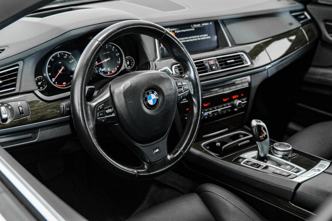 2015 BMW 740Li xDrive AWD M SPORT EXECUTIVE PKG HEADUP DISPLAY HARMAN KARDON SOUND NAVIGATION SUNROOF Carrollton TX