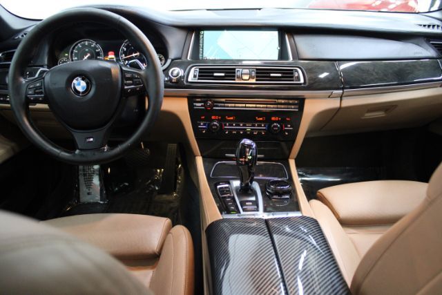 2015 BMW 750Li xDrive