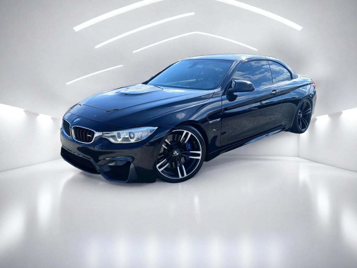2015 BMW M4 Convertible 2D