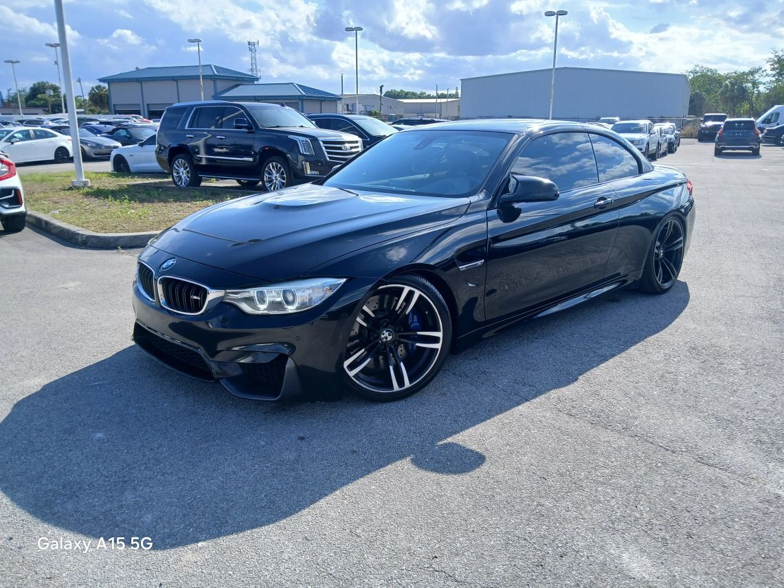 2015 BMW M4 Convertible 2D