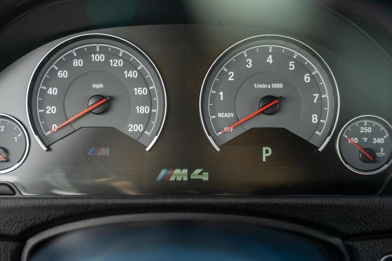 2015 BMW M4 Coupe 2D St. Louis MO