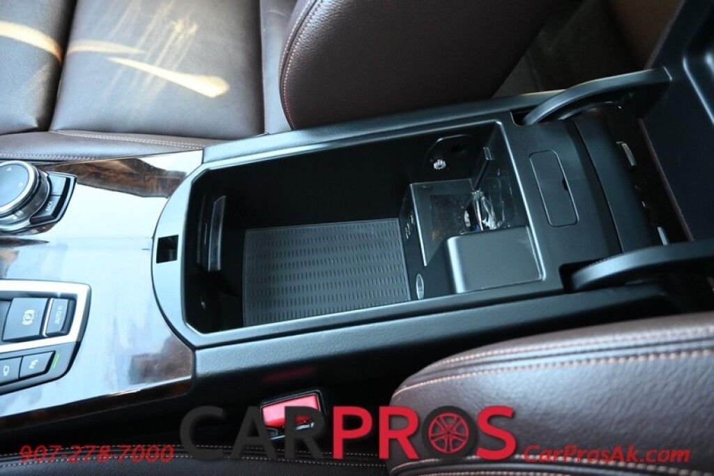 2015 BMW X3 xDrive35i - AWD - Premium & Tech Pkg - M Sport Pkg - Driver Assist Plus - Power & Heated Leahter Seats - Push to Start - Navigation - Backup Camera - Panoramic Sunroof - Hi-Fi Sound System Anchorage AK