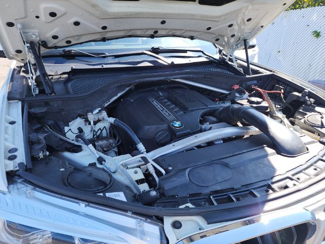 2015 BMW X5 xDrive35i East Islip NY