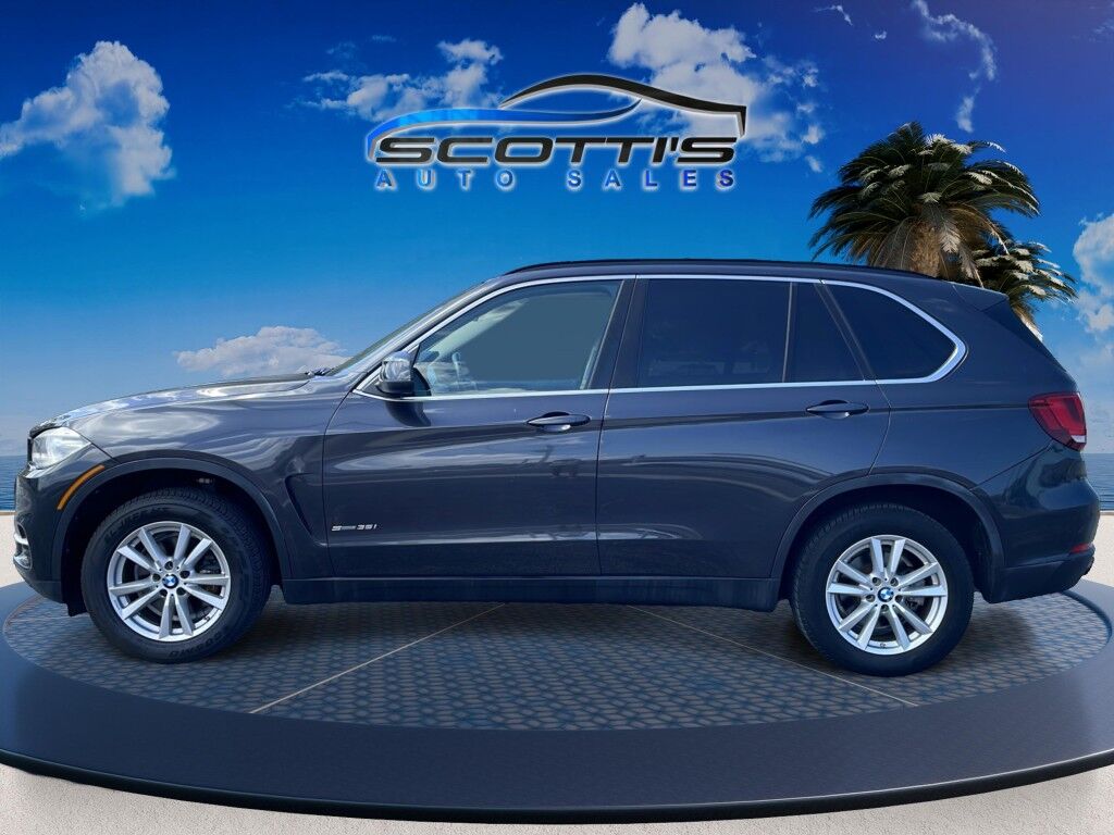 2015 BMW X5~CLEAN CFAX~LOW MILES~AUTO START/STOP~BLIND SPOT WARNING~BLUETOOTH~CRASH SENSORS~MEMORIZED SEAT SETTINGS~REARVIEW CAMERA sDrive35i Sarasota FL