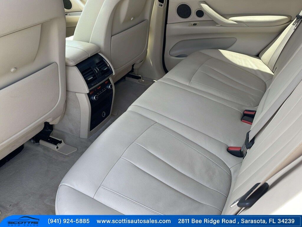 2015 BMW X5~CLEAN CFAX~LOW MILES~AUTO START/STOP~BLIND SPOT WARNING~BLUETOOTH~CRASH SENSORS~MEMORIZED SEAT SETTINGS~REARVIEW CAMERA sDrive35i Sarasota FL