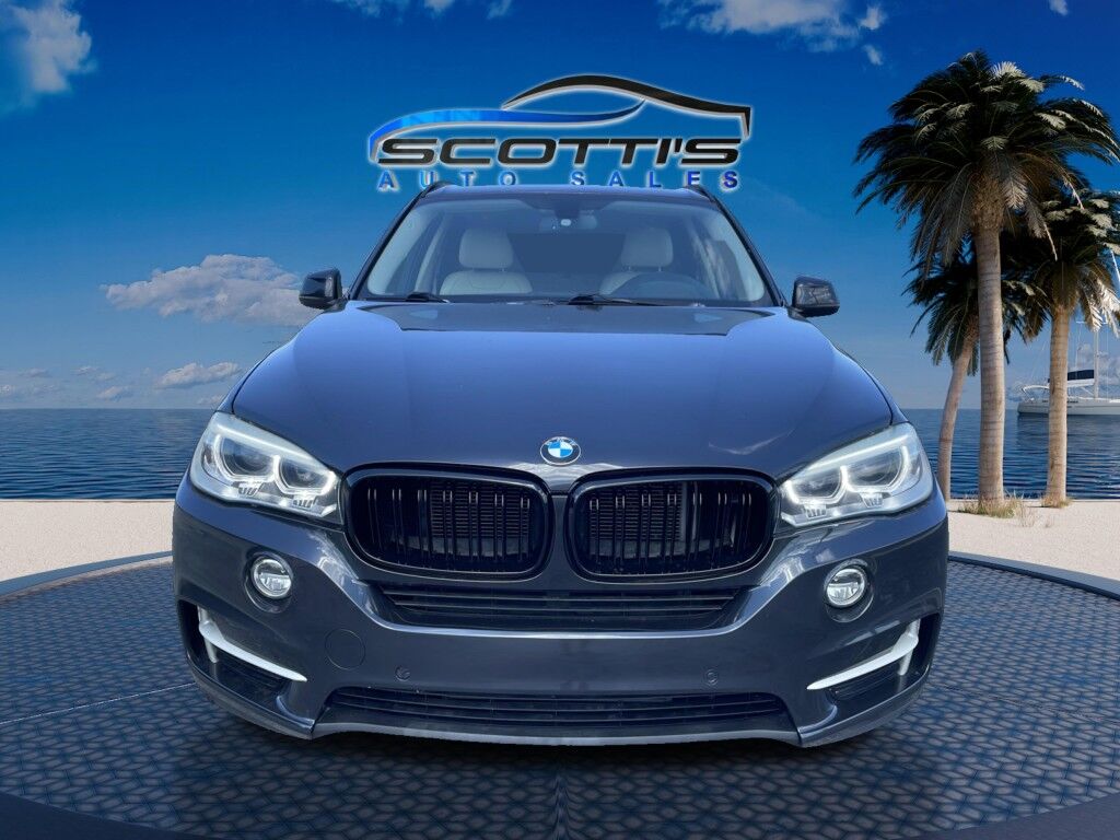 2015 BMW X5~CLEAN CFAX~LOW MILES~AUTO START/STOP~BLIND SPOT WARNING~BLUETOOTH~CRASH SENSORS~MEMORIZED SEAT SETTINGS~REARVIEW CAMERA sDrive35i Sarasota FL